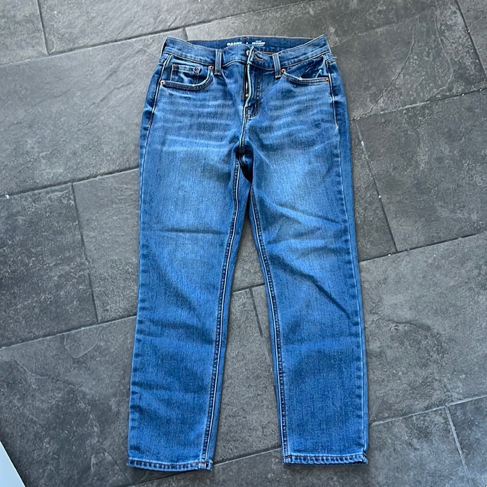 Mid-Rise Boyfriend Jeans in Size 0